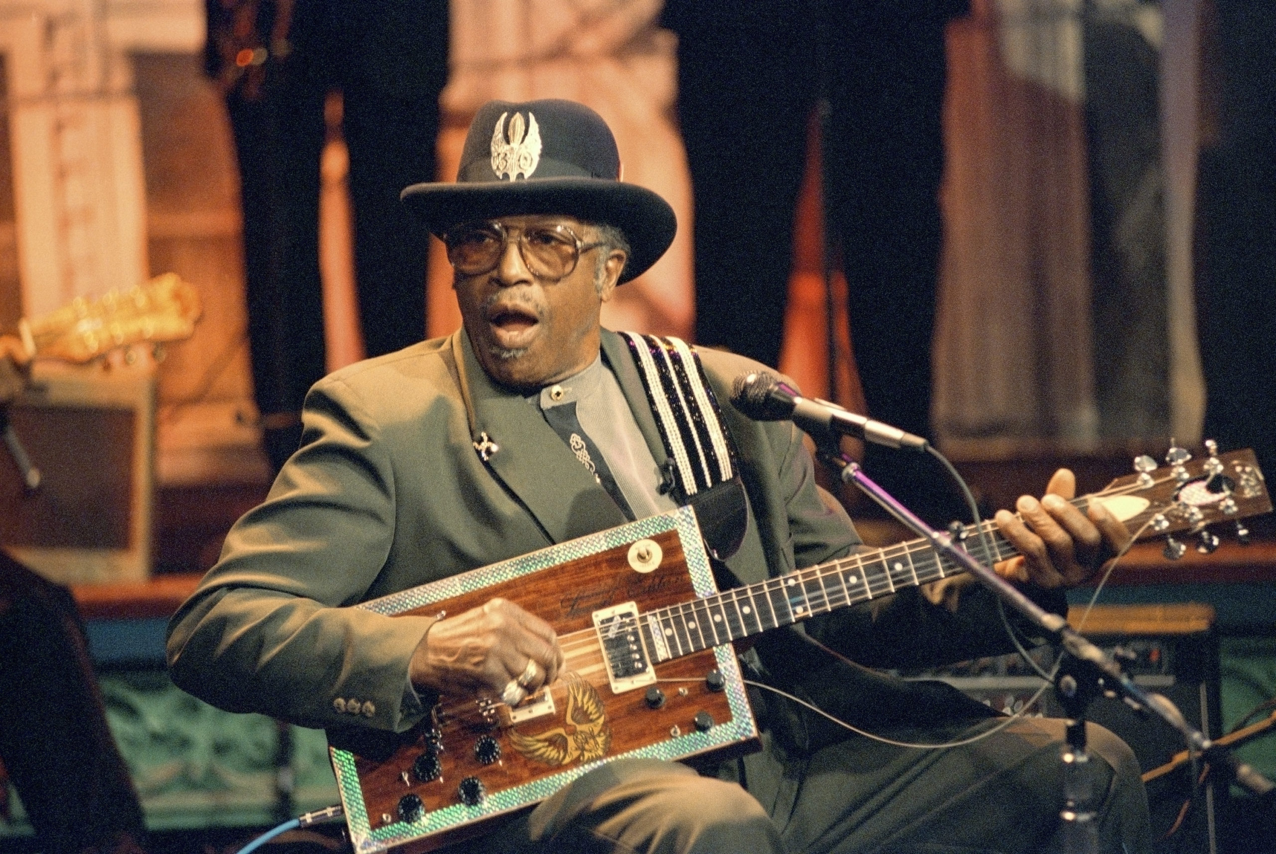 You can't The Bo Diddley Beat | So Much Great Music